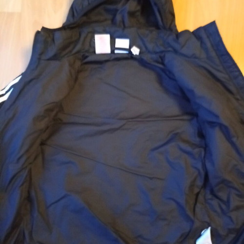 Adidas kids jacket 152cm 11-12 years with hood like new, black