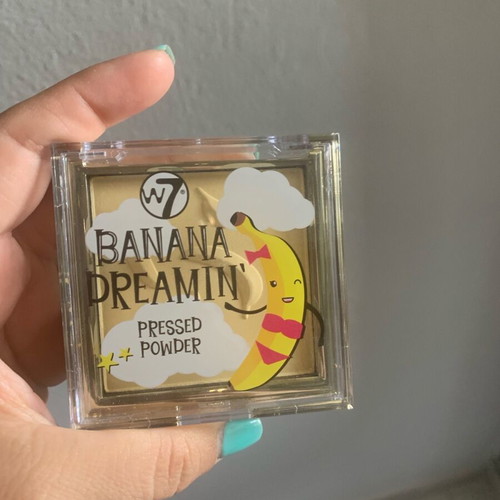 W7 Cosmetics Banana Dreamin' pressed powder face powder new 10gr