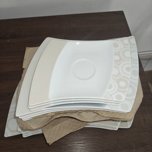 Hausmann porcelain dinnerware set like new, modern beige circles