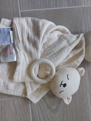 H&M baby rattle and comforter like new