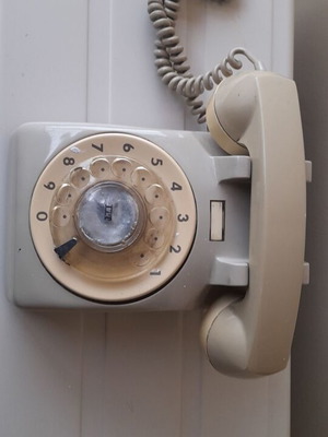Retro Antique Phone 1980 SEH used, non-functional