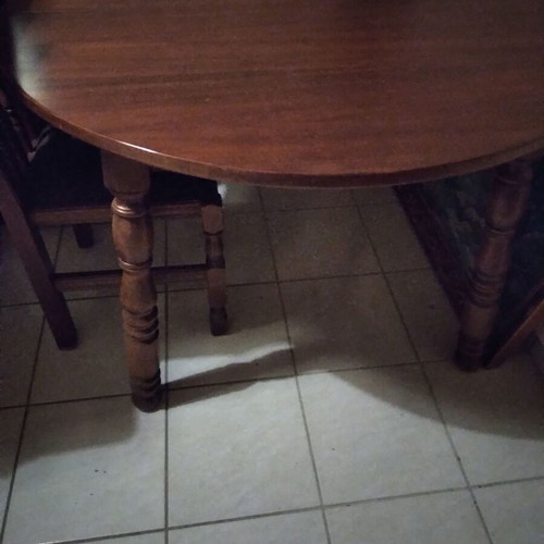Dining table with four carved chairs like new