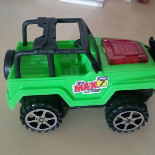 Plastic toy car new