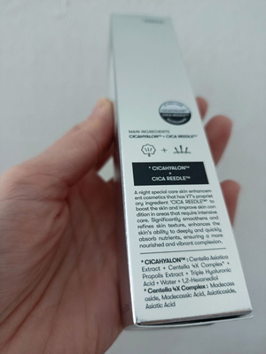 Vt cosmetics Reedle shot 100 καινούργιο σφραγισμένο εσενς