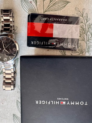 Tommy Hilfiger watch like new with box and accessories
