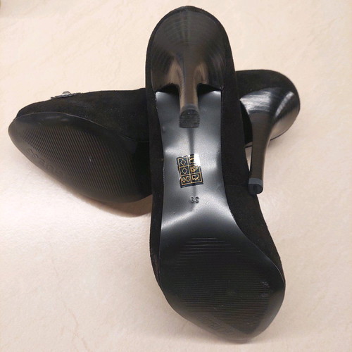 Guess pumps size 39 new black with 10 cm heel