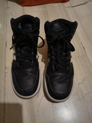 Adidas Hoops Mid 3.0 GW0402 boys' shoes size 36 2/3