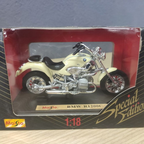 Maisto Motorcycle BMW 1200 C scale model 1/18
