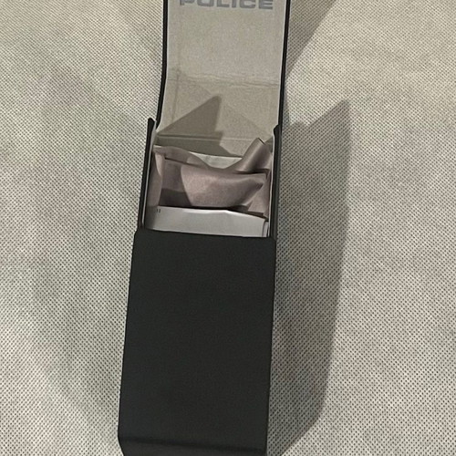 Police women's sunglasses with case and cleaning cloth