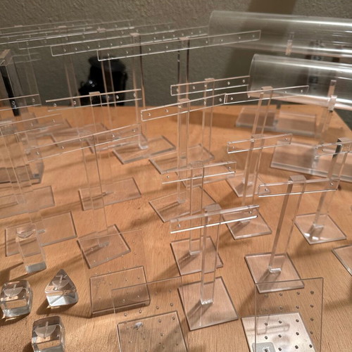 Jewelry stands like new made of plexiglass