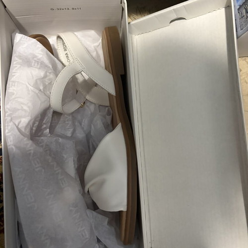White sandals size 40, like new