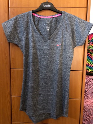 Nike Dri-FIT γυναικείο t-shirt large σαν καινούργιο, γκρι