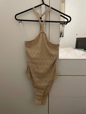 Shein κορμάκι μπεζ σαν καινούργιο, μέγεθος XS