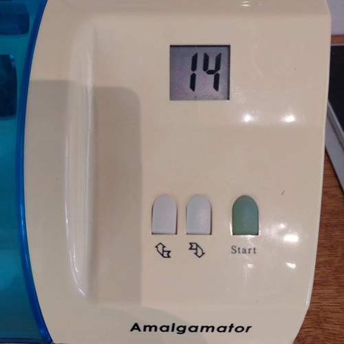 Amalgamator amalgamator used with slight discoloration