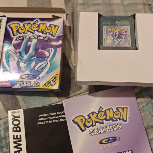 Κασέτα Pokémon Crystal για Game Boy με εγχειρίδιο και προστατευτική θήκη