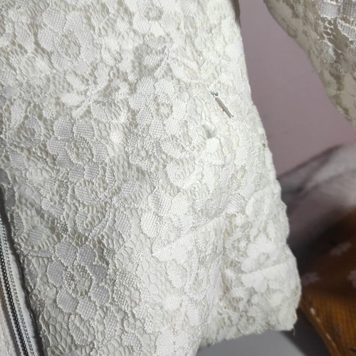 Lace jacket white girl size 4 like new Evita