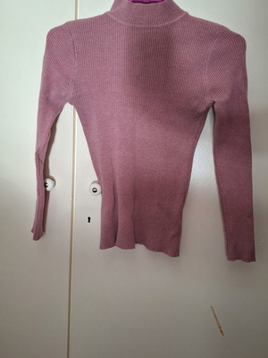 Ribbed pink blouse with high neck used, size S