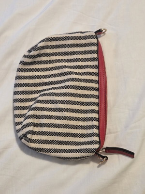Neseser Marks & Spencer like new, black and white