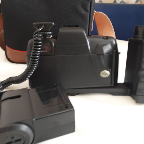 Sony camera new with case
