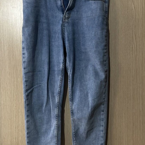 Blue straight jeans size small used