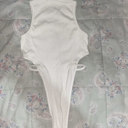 Bershka White Bodysuit like new, size S