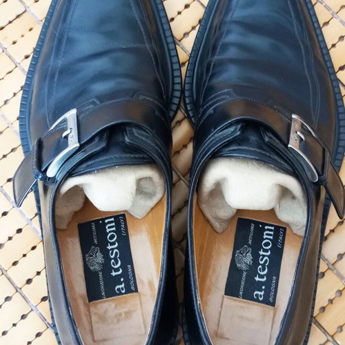 A. Testoni men's black leather shoes scarpins like new size 43