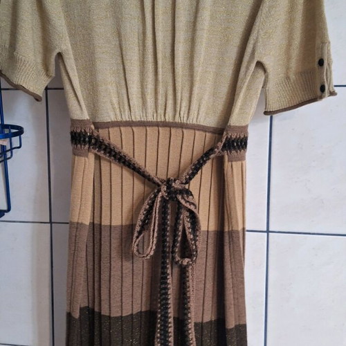Dress brown size M like new