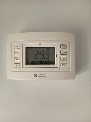 Olympia digital room thermostat like new