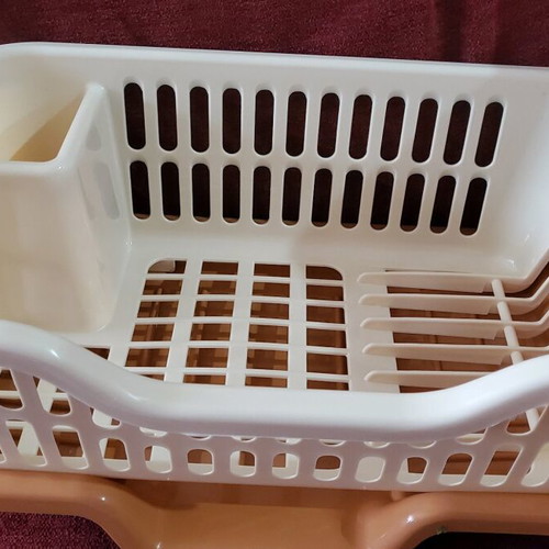 Dish rack new with side water drainage opening beige and brown