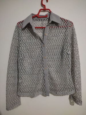 Gray perforated shirt size M like new