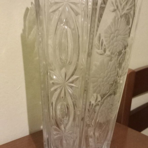 Crystal vase from the 80s like new