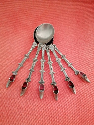 Vintage Elesva Delft Tiny spoons like new, Dutch 1920s decorative