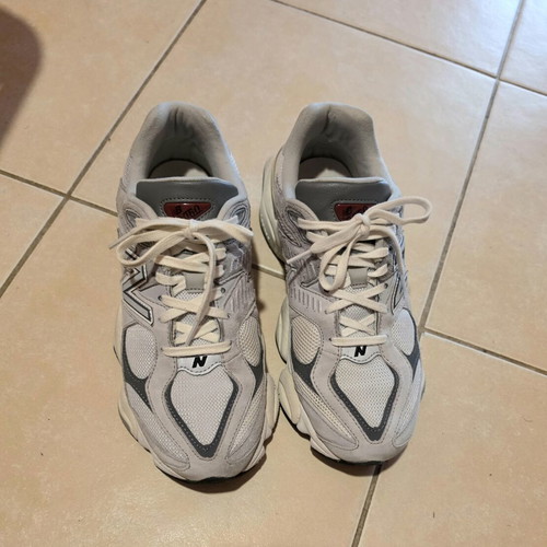 New Balance 9060 sneakers used, gray, size 40.5