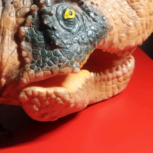 Dinosaur glove used, one size, plastic elastic