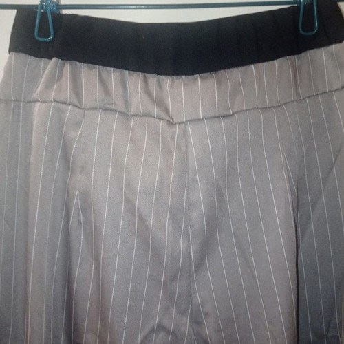Pinstripe wide leg pants new, size S