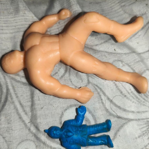 Exoginios Japanese figure like new