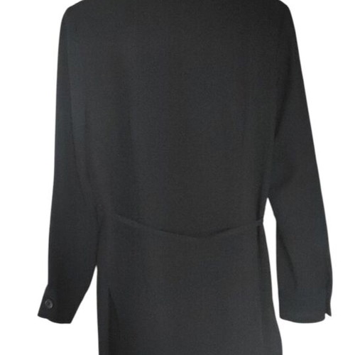 Button shirt with waist cord like new, size L