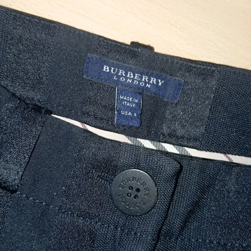 Burberry мини пола размер S като ново