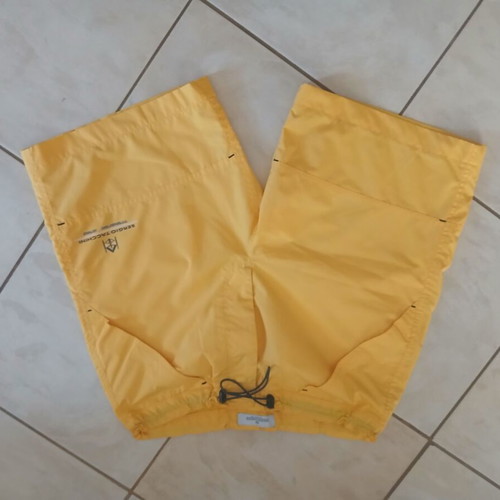 Sergio Tacchini yellow bermuda shorts, size M
