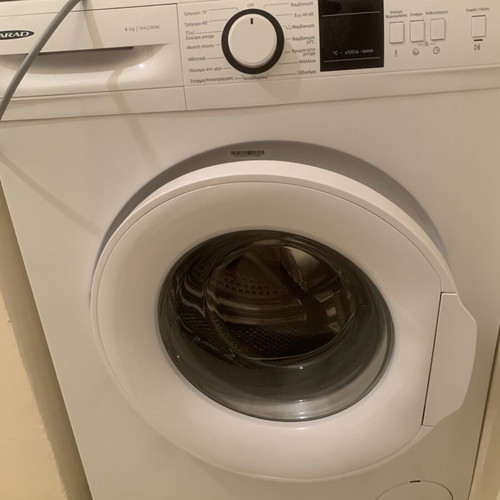 Washing machine like new, 6 kg load capacity