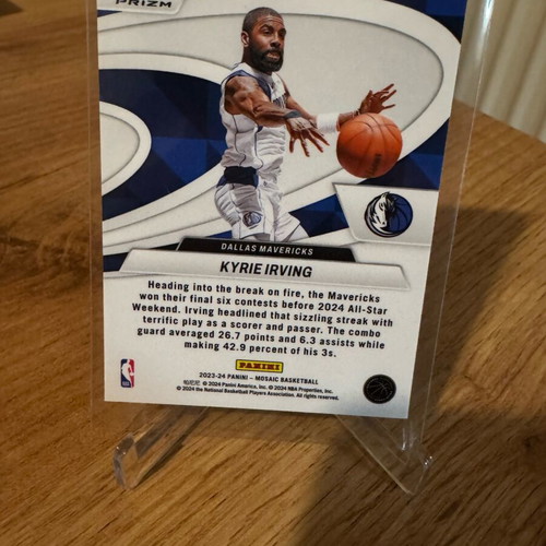 Kyrie Irving green mosaic insert like new, Panini mosaic