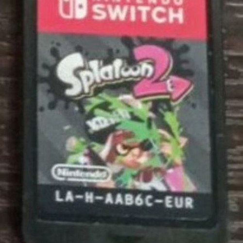 Splatoon 2 Nintendo Switch game cartridge like new