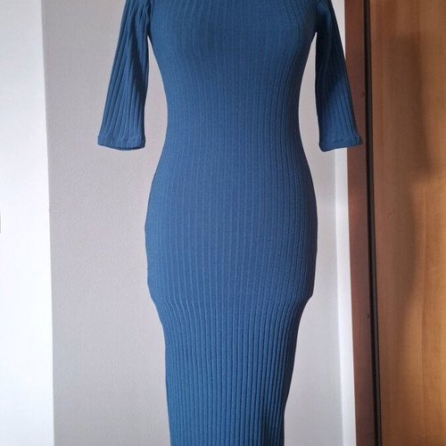 Vintage elastic midi dress with three-quarter sleeve like new, blue