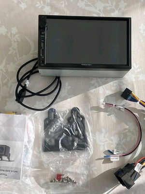 Eonon 7-inch (2 DIN) car multimedia new with rear view camera