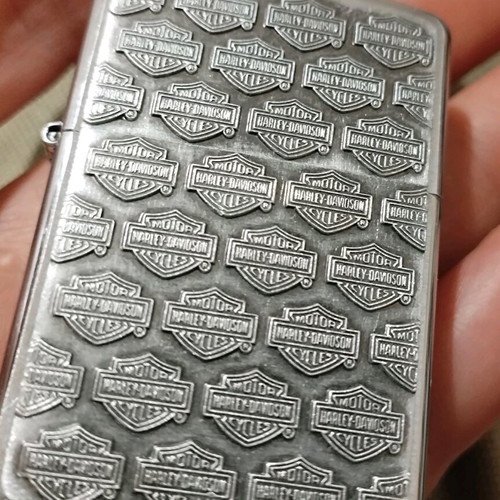 Zippo Harley Davidson 2002 like new with embossed designs