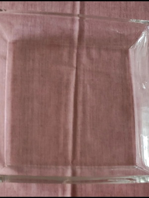 Glass serving platter like new 32 cm x 32 cm