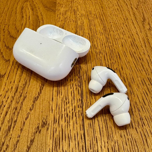 Apple AirPods Pro 2nd Generation used