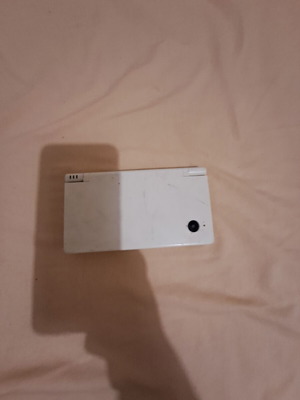 Nintendo DS broken from 2008, used