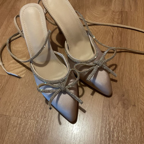 Pumps size 38 like new, beige and gold
