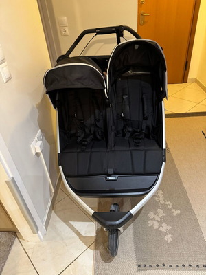 Thule Urban Glide 2 Double stroller used with mosquito net